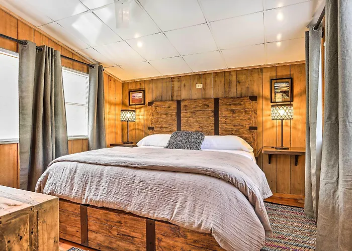 Cozy Hatteras Island Abode ~ 1 Mi To Frisco Beach!